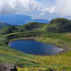 鳥海湖