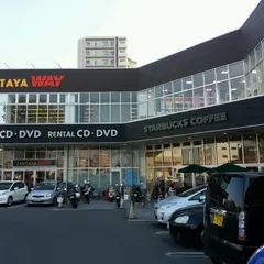 メッサオークワ 高松店