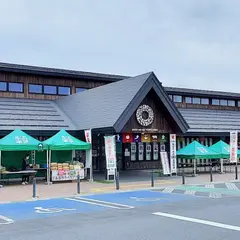 お土産コーナー（道の駅よねざわ）