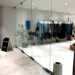READY2WEAR
