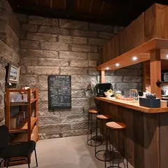 ギャラリー ＆ カフェ 船形倉庫