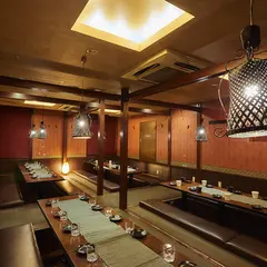 牛たん 馬刺し A4和牛 個室肉酒場 ぶれゑめん