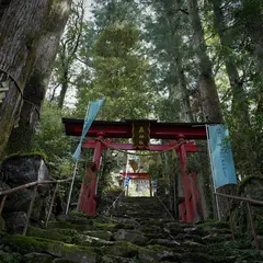 轟神社