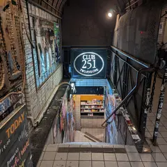 Club 251