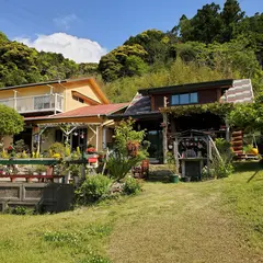 ＥＡＳＴ ＬＯＧ ＨＯＵＳＥ 藏