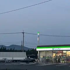 ファミリーマート ささぐりーん店