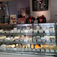 フェルミエ白金台店