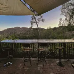 Cafe on 27