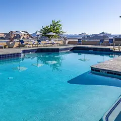 Lake Powell Resort