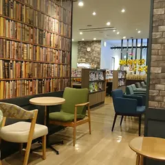 カフェ・ド・クリエ 博多バスターミナル店