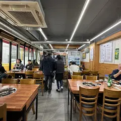 清進食堂 チョンジンシッタン