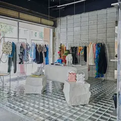 CARV STORE(カーブストア）