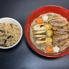 めん屋 東太郎 (Menya-Totaro)