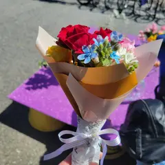（株）高知県生花市場