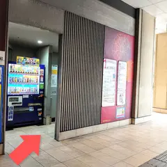 コインロッカー