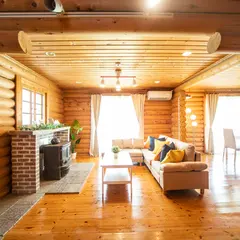 Awaji Large Loghouse in Goshiki 淡路 ラージ ログハウス 五色