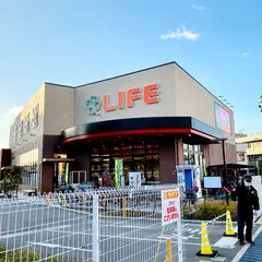 （株）ライフコーポレーション 初芝店