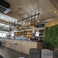 ShishaCafe & Bar Haku（シーシャカフェアンドバーハク）