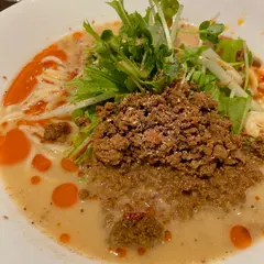 四川担担麺 阿吽 湯島店