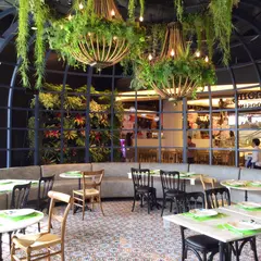 LukKai Thong Restaurant @EmQuartier