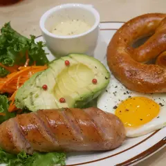 petit pretzel