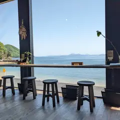 CORAL CAFE 310