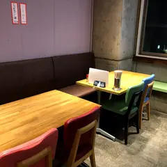 モッツマン 東新宿店