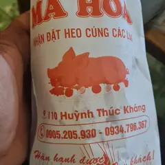 Bánh mì heo quay Má Hoa