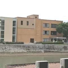 広島市平和記念公園レストハウス