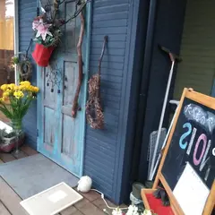 たべものやSION
