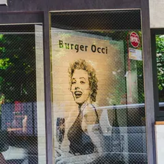 Burger Occi 麻布十番 (バーガーオクシ)