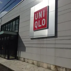ユニクロ 福井運動公園前店