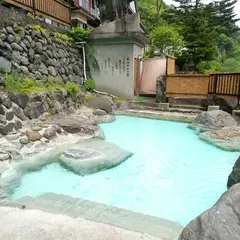 屋敷温泉秀清館露天風呂