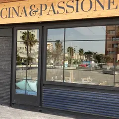 La Mafia se sienta a la mesa