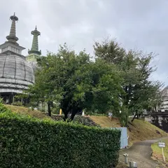 名古山霊苑納骨堂