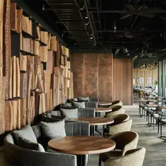 THE 7th TERRACE