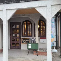 TEA ROOM SPICA