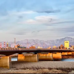 富山大橋ポケットパーク