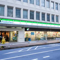 FamilyMart 渋谷電力館前店