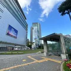 Dongdaemun History & Culture Park Station Exit 10