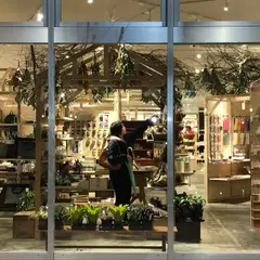 TSUTAYA BOOKSTORE おやまハーヴェストウォーク