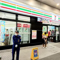 セブン-イレブン 川崎駅前本町店