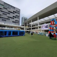 ラゾーナ川崎プラザ ルーファ広場