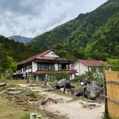 中房温泉地熱浴場