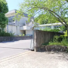 交野市立妙見坂小学校