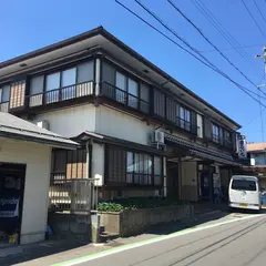 まるいち旅館