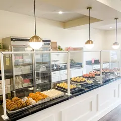 Bleu Cupcakery + Bakeshop