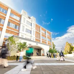 宮崎学園短期大学