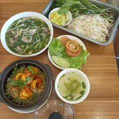 Phở Huyền Hoa
