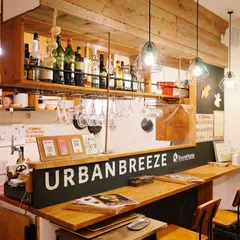 URBAN BREEZE